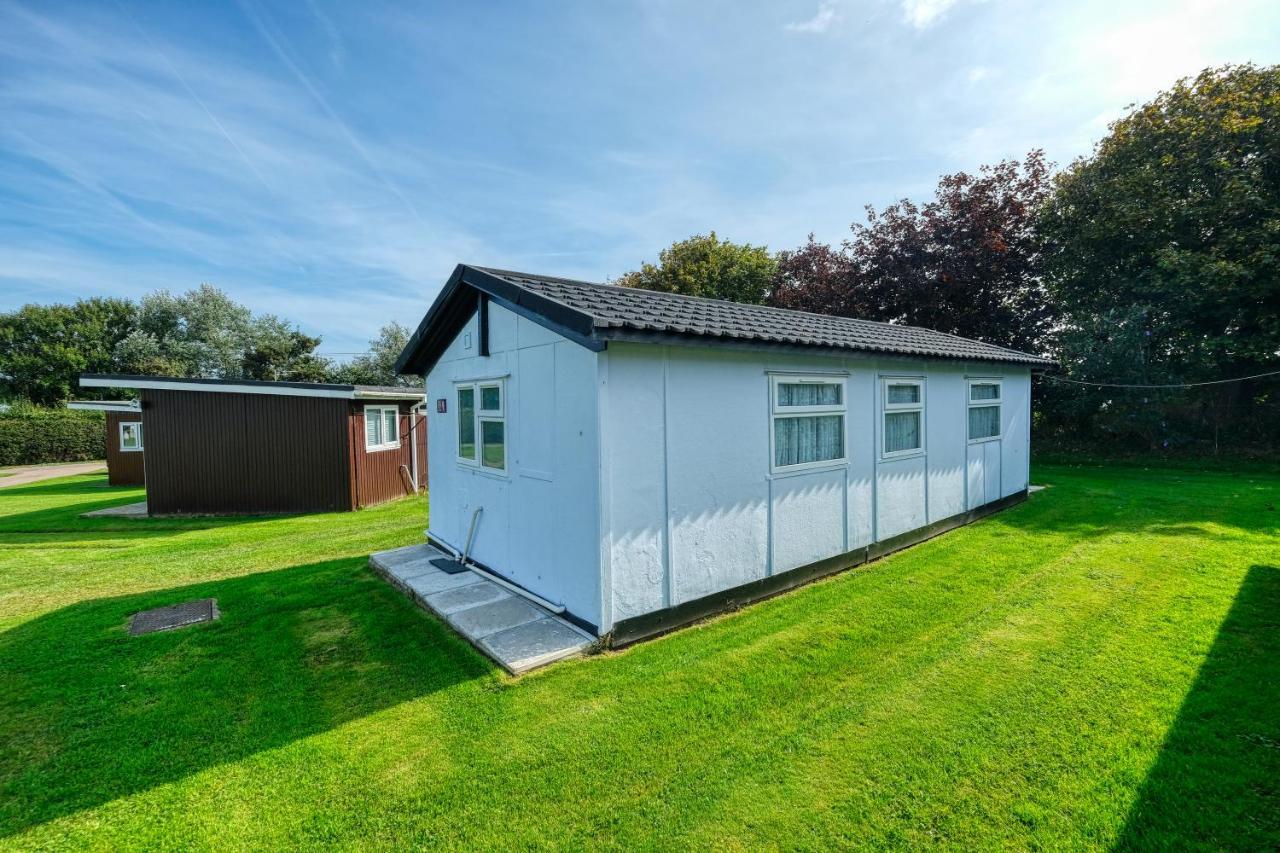 Two Hoots Chalet Mundesley Eksteriør bilde